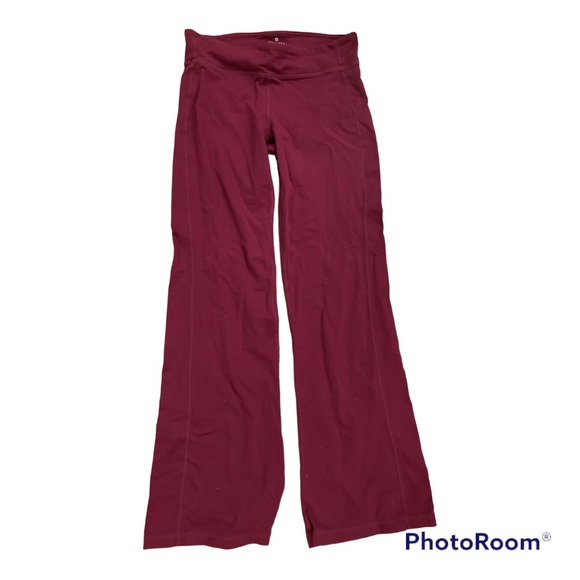 Athleta Pants - Athleta Marroon Stretch Leggings